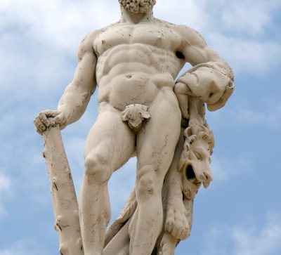 Monumento às Linhas de Torres – Hércules
